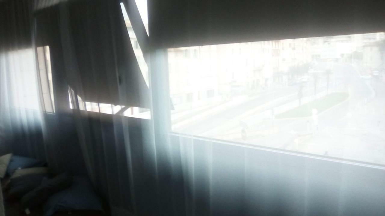 Residence Mayol - Draps Et Serviettes Fournis Тулон Екстериор снимка